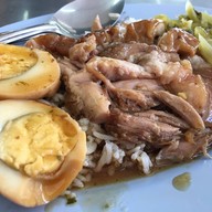 ขาหมูเอกชัย