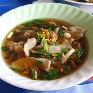 เมนูของร้าน ก๋วยเตี๋ยวเป่าปาก โนนไทย