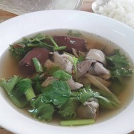 เมนูของร้าน ข้าวต้มปลาเฮียนุ