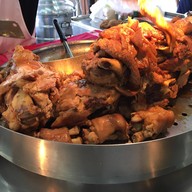 ขาหมูเอกชัย