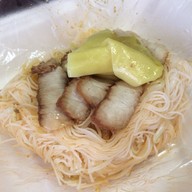 ก๋วยเตี๋ยวต้มยำชามใหญ่