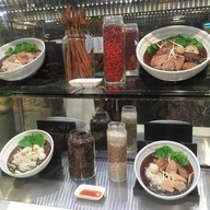 หน้าร้าน รสดีเด็ด Central Pinklao