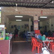 หน้าร้าน ก๋วยเตี๋ยว v168