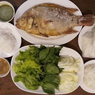 เมนูของร้าน พิชรพลปลาย่าง สายไหม-หทัยราษฎร์