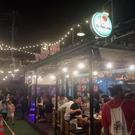 บรรยากาศ วัวไซต์ลาย Chillva Market