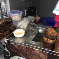 หน้าร้าน LL specialty coffee / matcha