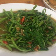 เมนูของร้าน มีแต่เกี๊ยว