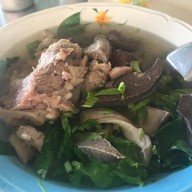 ลุงโชคเกาเหลาเลือดหมูหน้าสวน