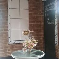 บ้านร่มฉัตร coffee sweet นาทวี