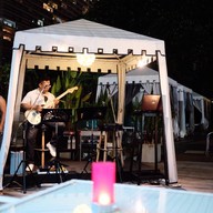 Cabana Bar Wave Hotel pattaya