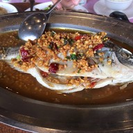 จิง เซิน เหลา