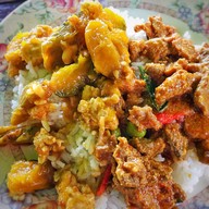 เมนูของร้าน ข้าวแกงเมืองตราด