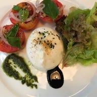 เมนูของร้าน Peppina The Commons