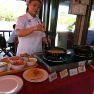 The Elephant Crossing Restaurant Vang Vieng, Laos