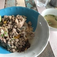 ก๋วยเตี๋ยวต้มยำตำลึงนายเอก ชะอำ เพชรบุรี สาขาเพชรบุรี ชะอำ