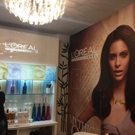 B Bow Professionnal Salon