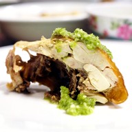 เมนูของร้าน ป้าติ๋มไก่ต้มน้ำปลา