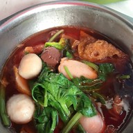 อังสุวรรณ