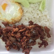 เมนูของร้าน ครัวลุงดำ อาหารตามสั่ง40บาท