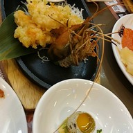 Oishi Buffet แฟชั่นไอส์แลนด์