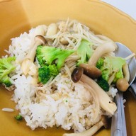 เมนูของร้าน ข้าวต้มปลา
