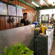 บรรยากาศ อพอลโล่ กาแฟชุมพร โรตีคมแฝก