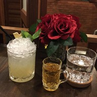 เมนูของร้าน Sri Trat Restaurant & Bar Sri Trat
