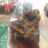 หมูทอด อาแปะน้อย กาดวรุณ