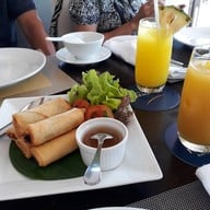 เมนูของร้าน โรงแรมโนโวเทลริมเพระยอง