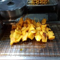 เมนูของร้าน ลูกชิ้นทอดปลาหมึกย่าง BBQ