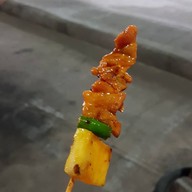 ลูกชิ้นทอดปลาหมึกย่าง BBQ