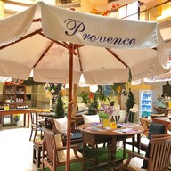 บรรยากาศ Provence Cafe Peninsula Plaza