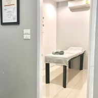 บรรยากาศ Two Portions Waxing Bangkok