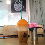 Bang Cha Aim Cafe' บางปูนคร
