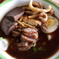 เมนูของร้าน ก๋วยจั๊บฟ้ากล้า
