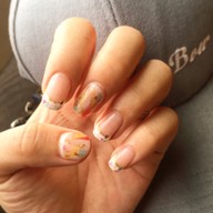 Happening Nail Spa & Cafe