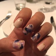 Happening Nail Spa & Cafe