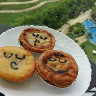 Pie Face เอ็มควอเทียร์