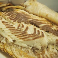 เมนูของร้าน พิชรพลปลาย่าง สายไหม-หทัยราษฎร์