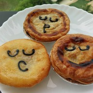 Pie Face เอ็มควอเทียร์