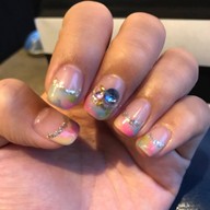 Happening Nail Spa & Cafe