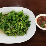 เมนูของร้าน เรณู