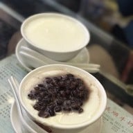 เมนูของร้าน Yee Shun Milk Company 義順牛奶公司 Yau Ma Tei