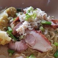 บะหมี่เกี๊ยวปู ศิริราช