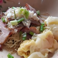 บะหมี่เกี๊ยวปู ศิริราช