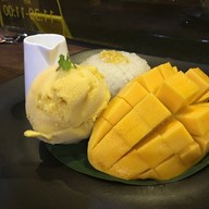 Mango Cafe สาขา 2 Tree Town