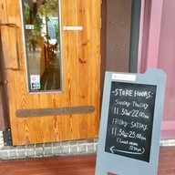 FASHION Dining & GENERAL Store