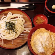 KINEYA Tempozan Marketplace