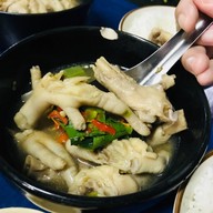 แซ่บหมูตุ๋น