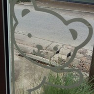 Le Bear cafe' & bakery